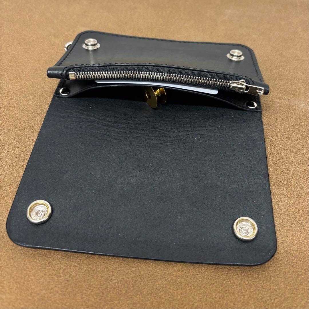 ホースバット　トラッカーウォレット　ミドル　黒　2層　COMIPEL