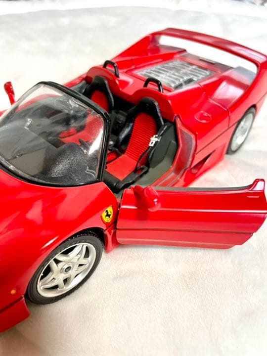 フェラーリ Ferrari 1/18 スケール 模型 F50 本格 プラモデル