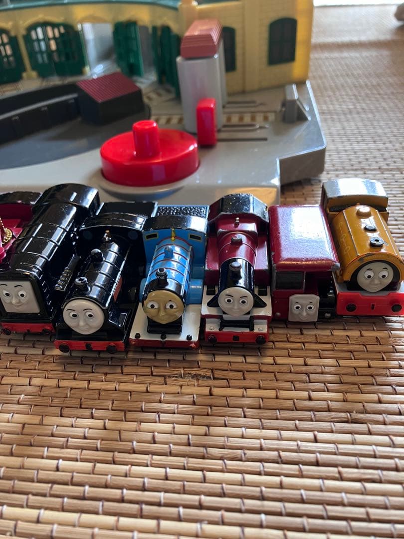 激レア トミカトーマス DXおしゃべり操車場 αシステム トミカトーマス