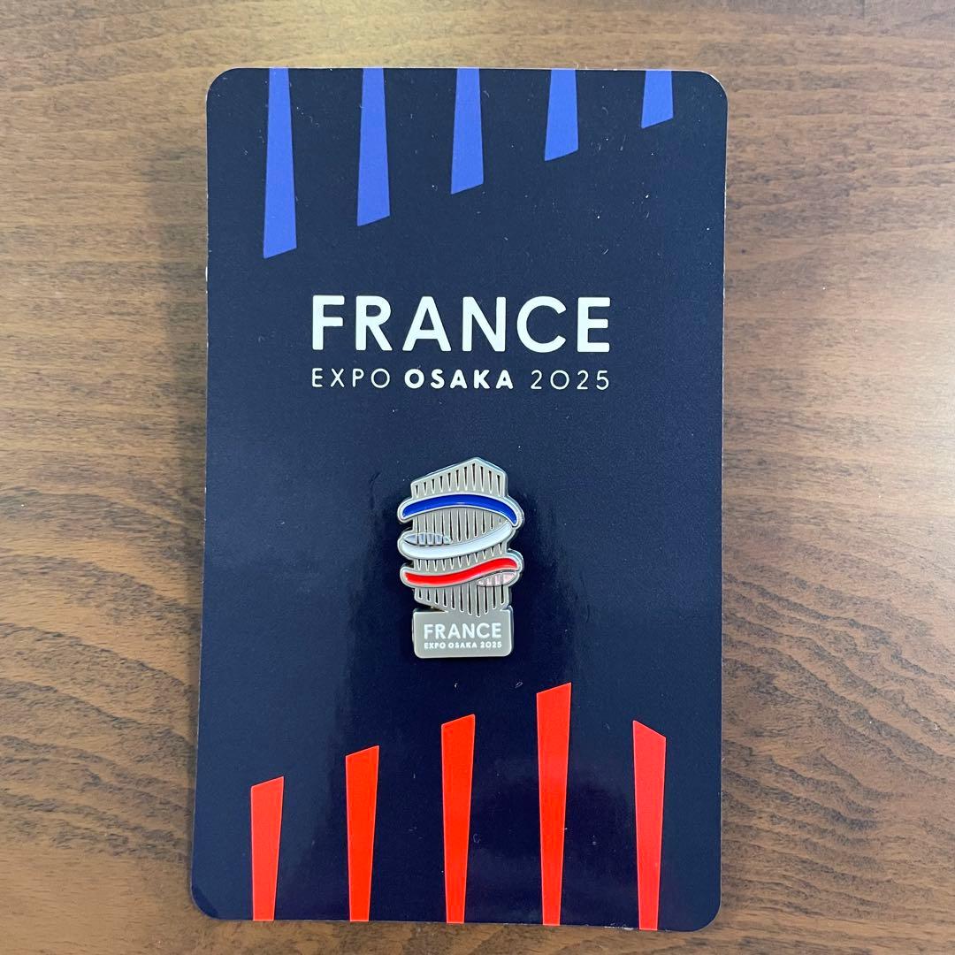 大阪関西万博2025フランスパビリオン ピンバッジ/VIP用/大 - メルカリ