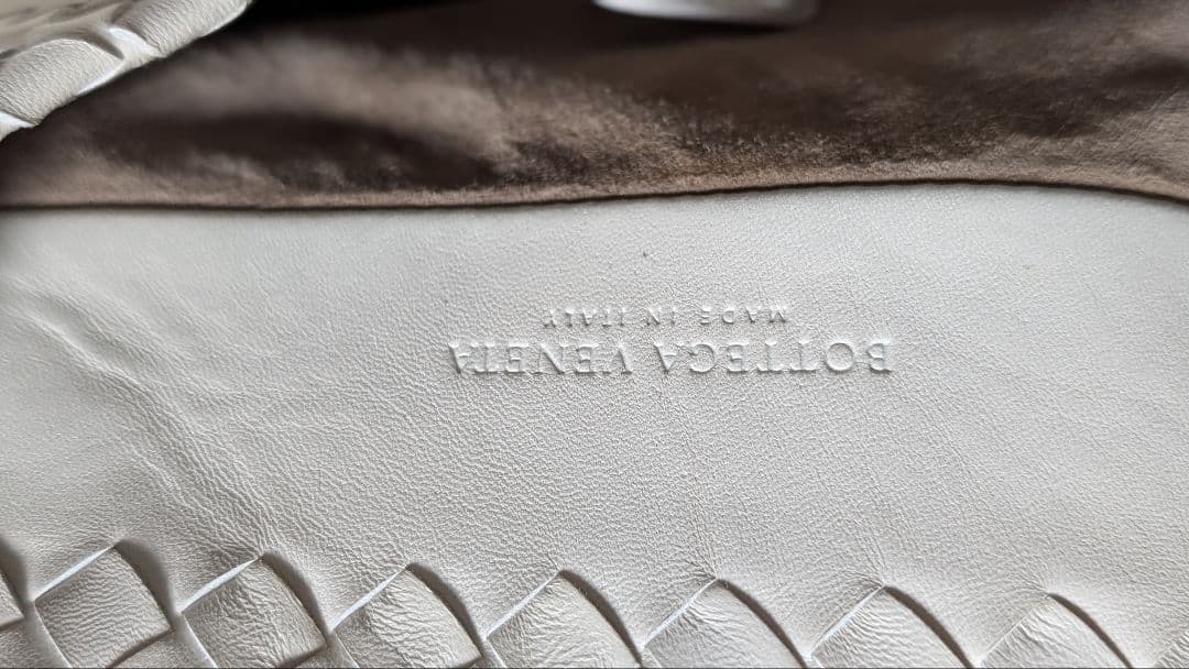 Bottega Veneta ホワイト イントレチャート ハンドバッグ 正規品