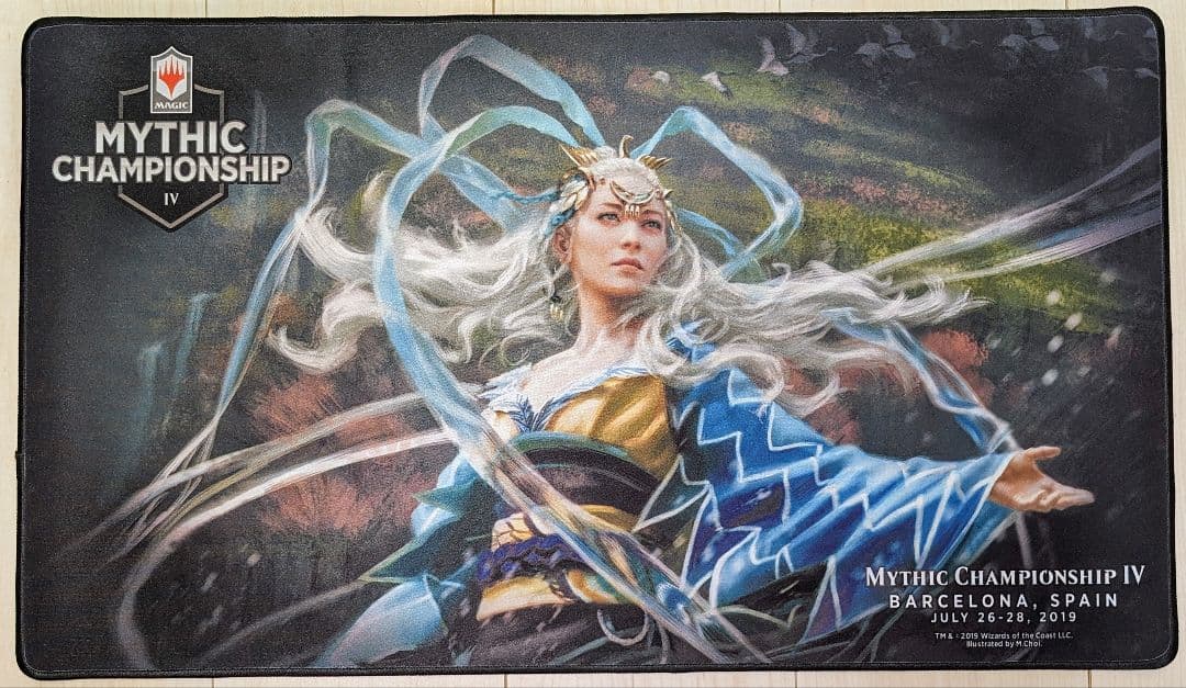【未使用】MYTHIC CHAMPIONSHIP ムー・ヤンリン　プレイマット Foil】(399)□ショーケース□《風乗り、ムー・ヤンリン/Mu Yanling