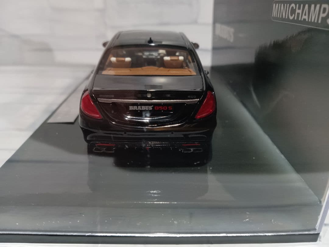 1/43 ベンツ　S63 AMG ブラバス850　W222 ミニカー　ブラック