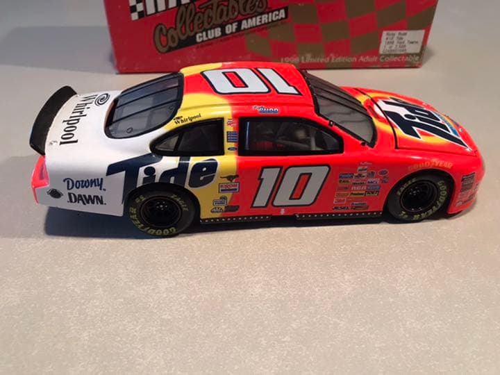 限定1of2,500 NASCAR 1/24 Action ♯10 Tide