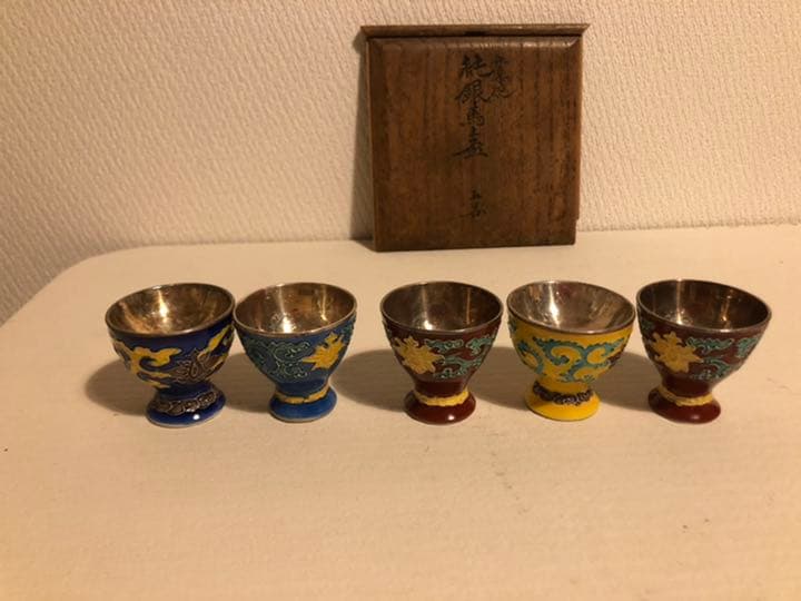 極上品】高岡銅器 龍彫刻 香炉 青銅製 三つ足 縁起物 伝統工芸 10万円相当