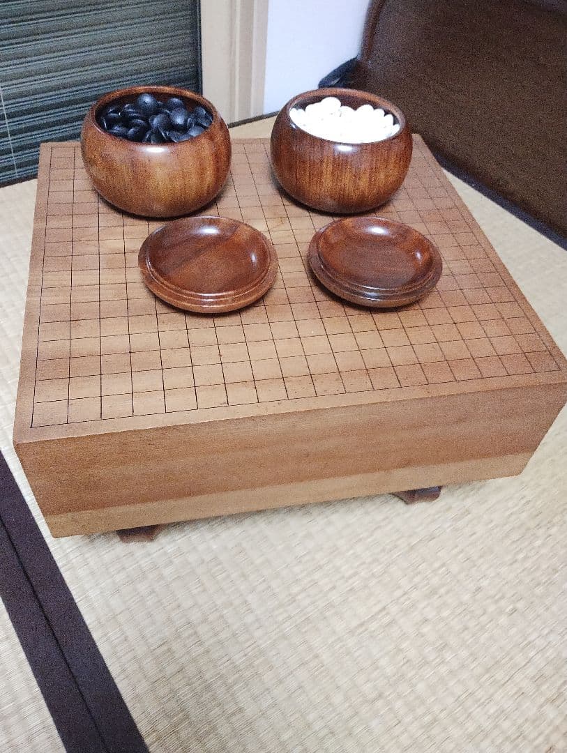 高級囲碁セット（碁盤・碁石・碁笥）