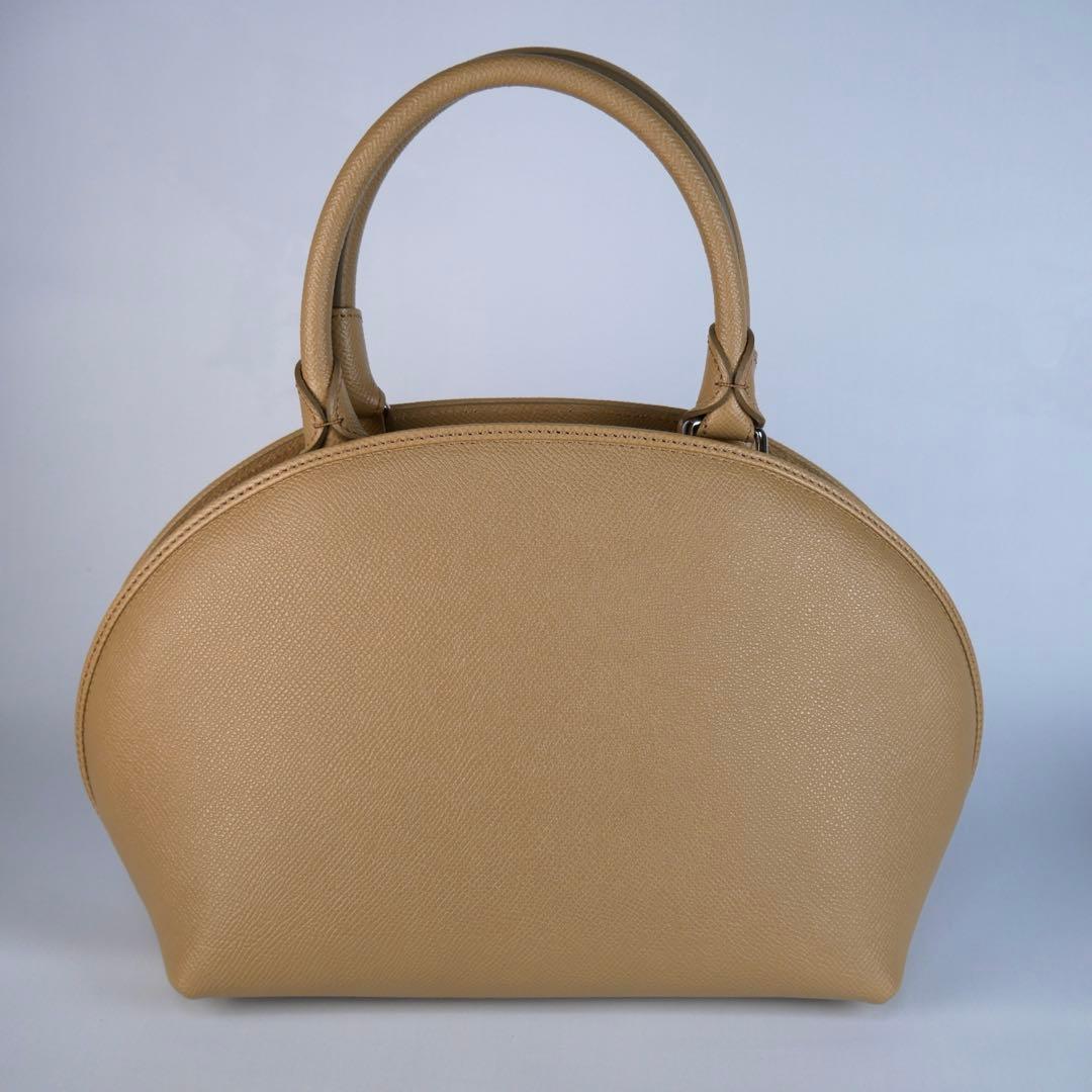 ✨新品未使用保管品✨ モラビト MORABITO　ディアンヌ　ベージュ シボ革