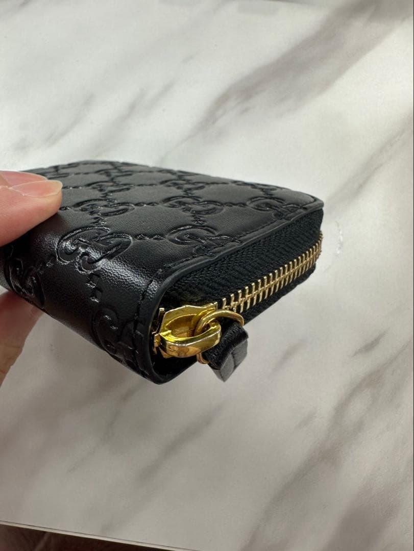 Gucci ブラックレザー ケース