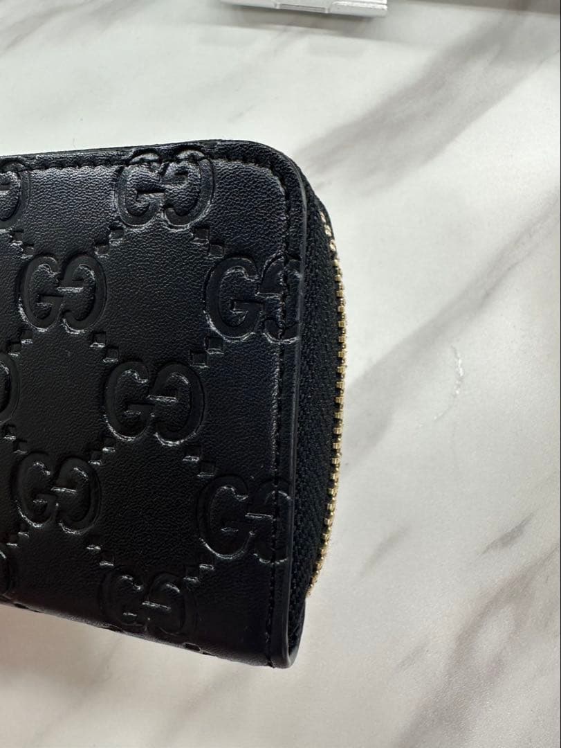 Gucci ブラックレザー ケース