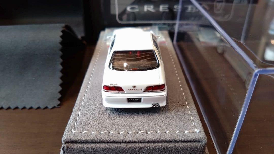 [モータルモデル]1/64 トヨタ クレスタ 2.5 ルラーンG JZX100