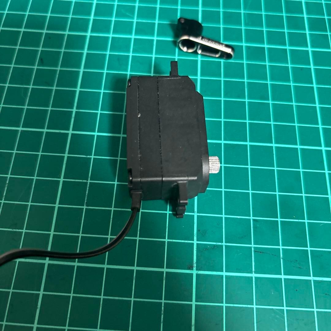 フタバ CT 501 UR デジタル ロープロ メタル サーボ