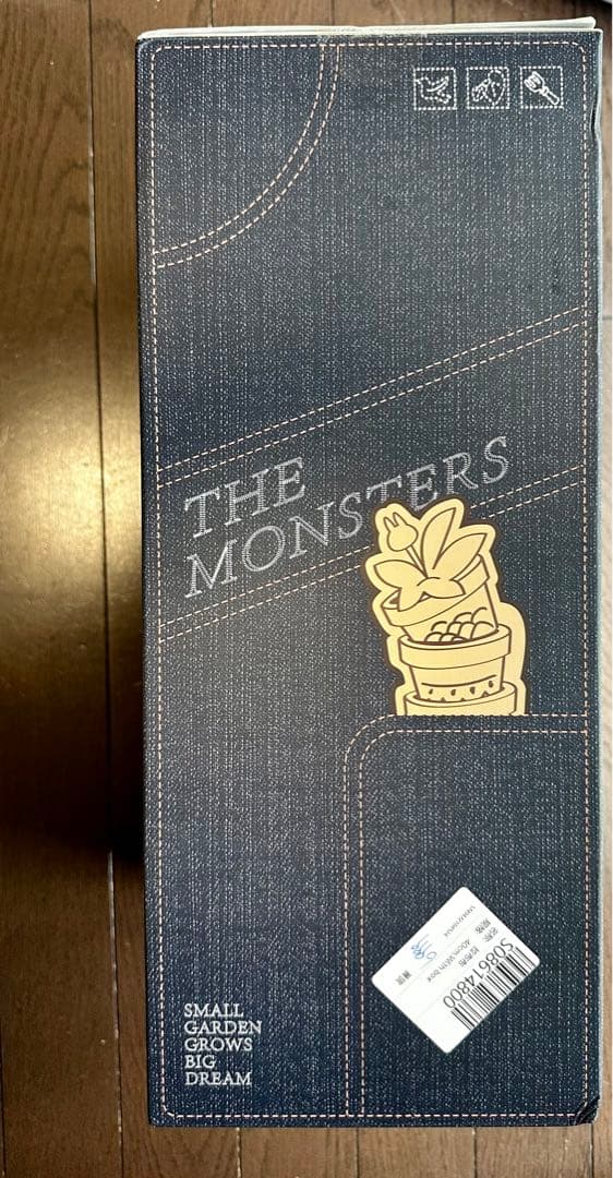 ラブブ　THE MONSTERS FALL IN WILD