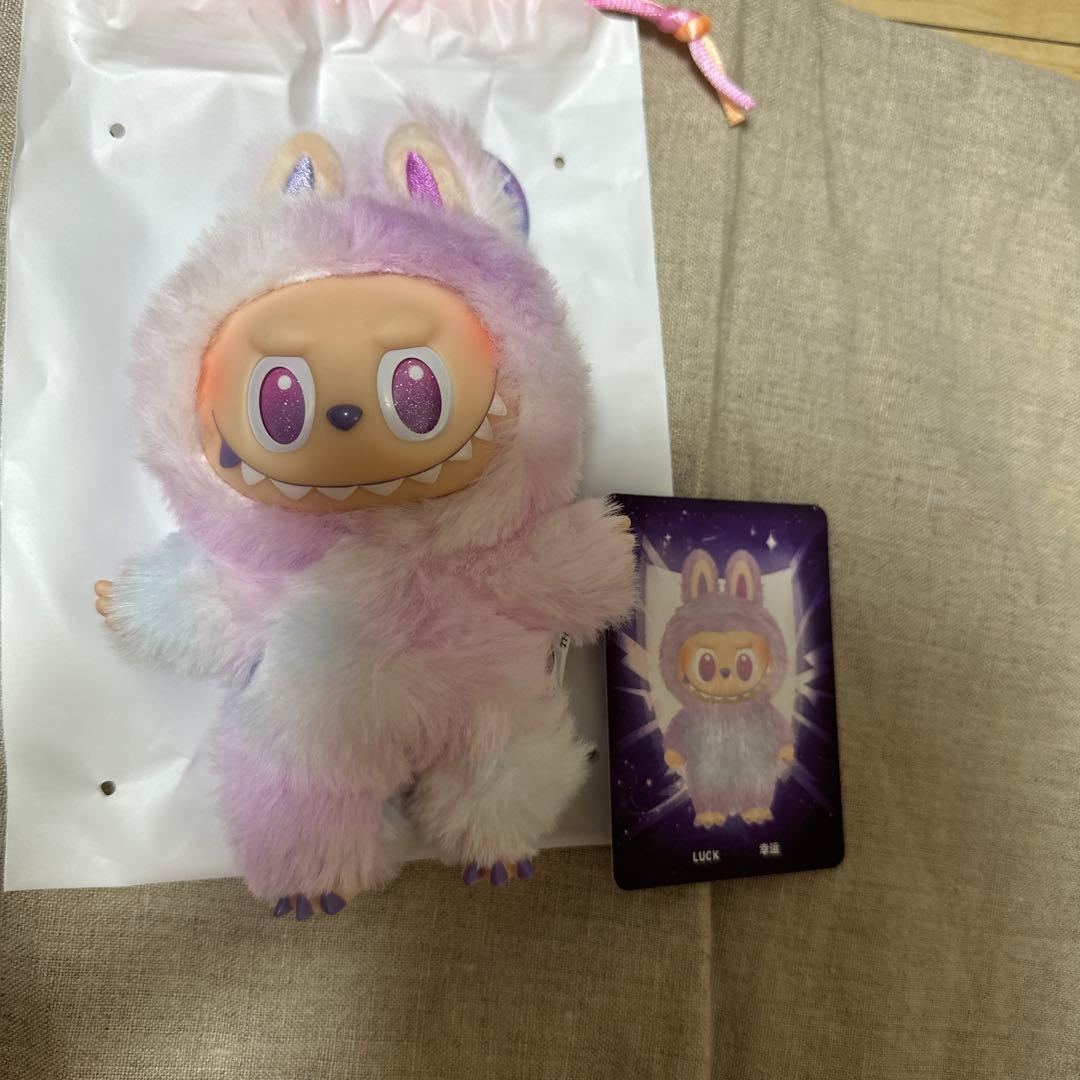 ポップマート　エナジーラブブ