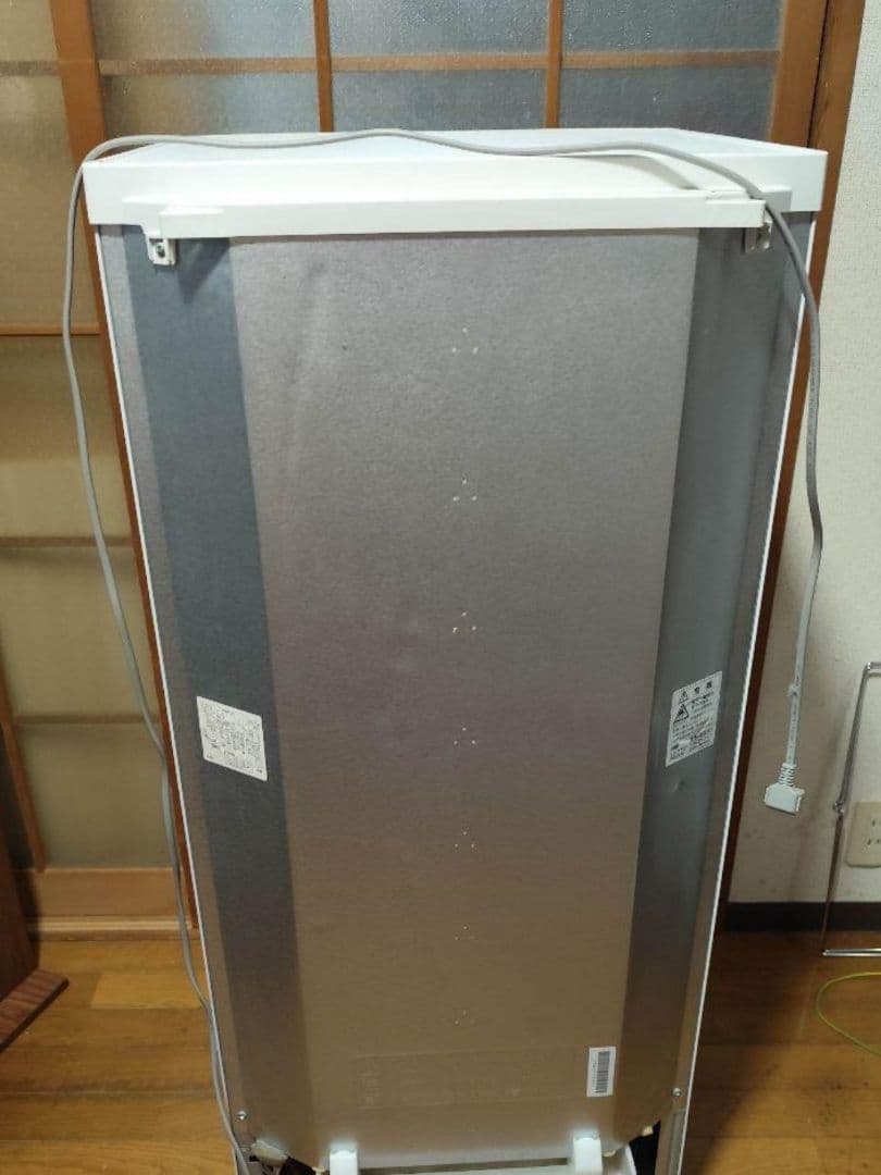 2019年製 どっちもドア冷蔵庫（137L）近隣配送無料＋保証＋設置込