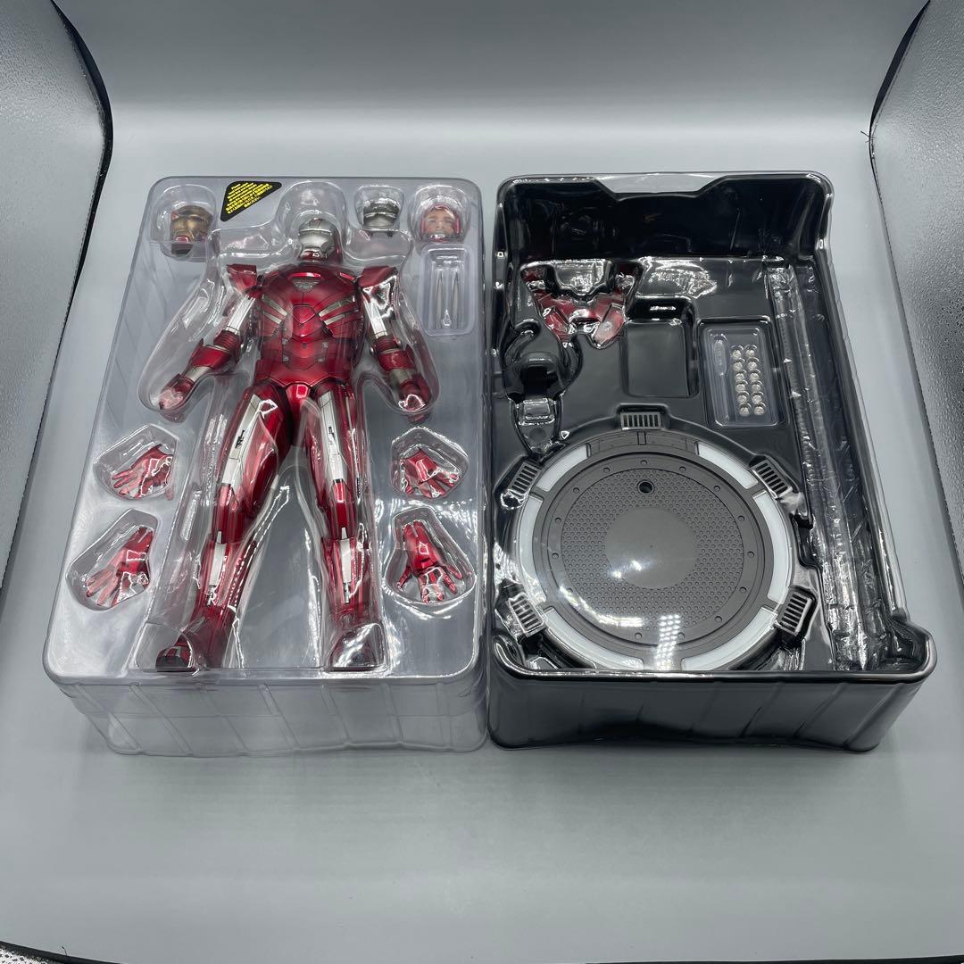 トイサピエンス限定 1/6 アイアンマン・マーク33 シルバー