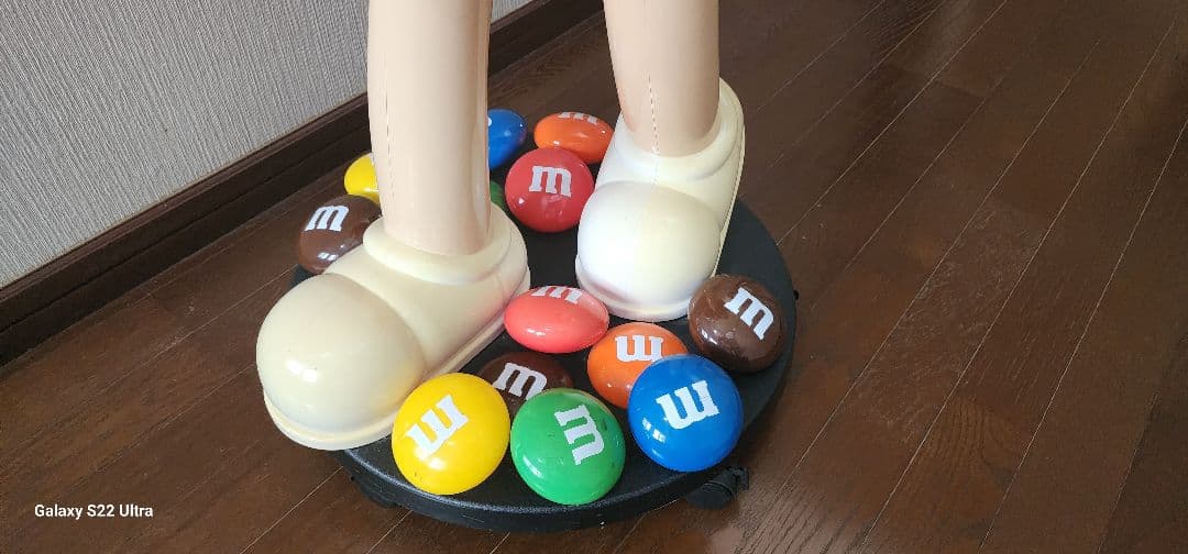 エムアンドエムズ　m&m's 非売品！特大ディスプレイ　(トレイ付)