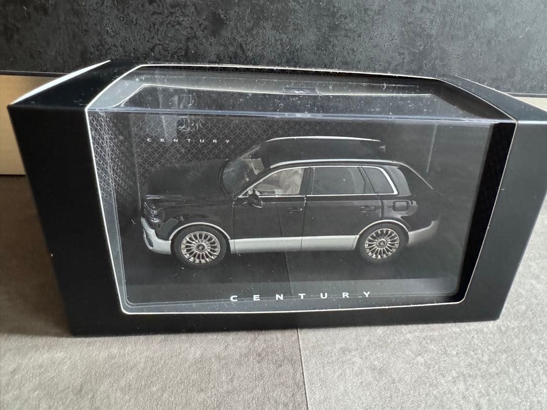 トヨタ センチュリー 京商オリジナル 1/43 (麟鳳/ブラックxシルバー)