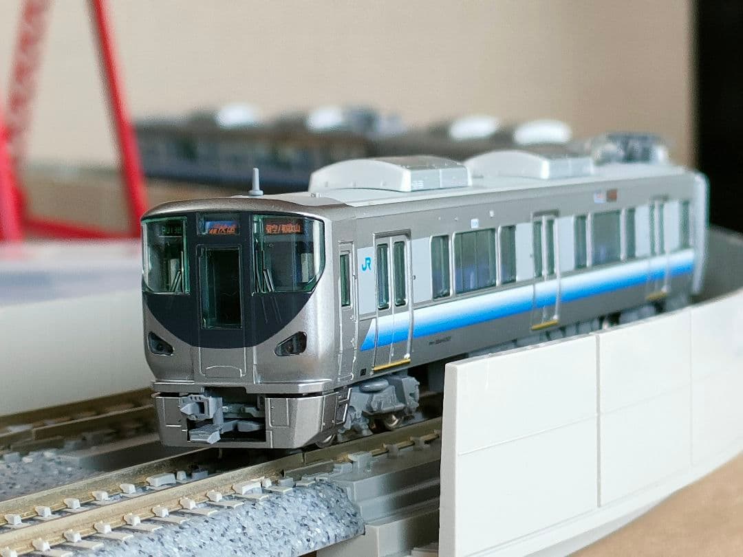 KATO 225系 Nゲージ KATO 225系100番台 4両基本セット 再生産】(N) 10-1440