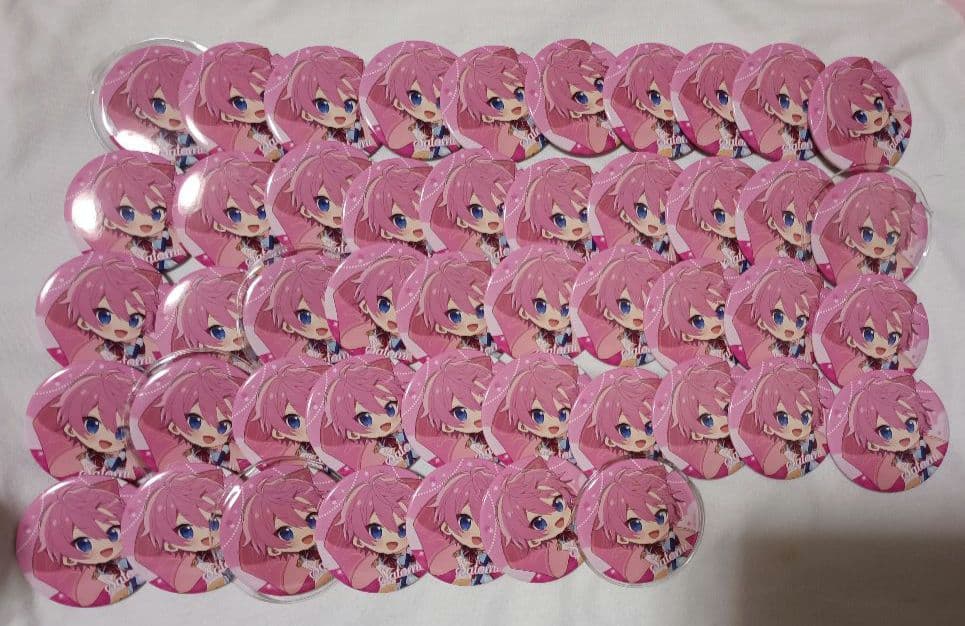 すとぷり　さとみくん　缶バッチ　アリツア　旗持ち　デフォ