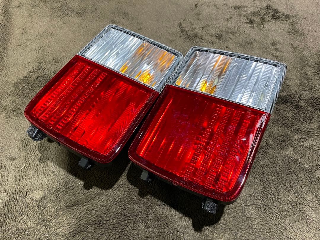 送料無料！DA17V エブリィ テールランプ 純正 新車外し