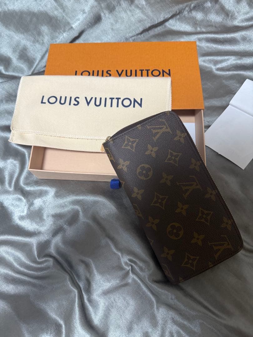 LOUIS VUITTON モノグラム 長財布