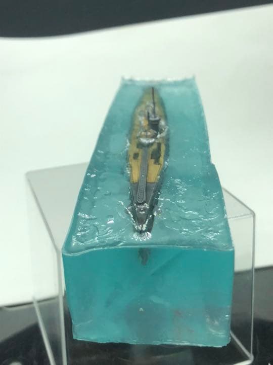 伊400 浮上せよ！ 潜水艦水没 ジオラマ - メルカリ