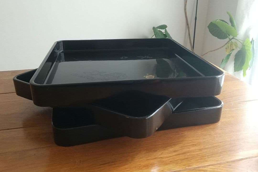 大正14年　『漆器黒膳』10枚セット　木箱入り　打ち出の小槌柄　1925年