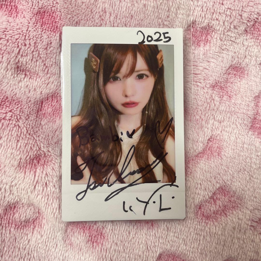 益若つばさ 直筆サイン入り チェキ - メルカリ