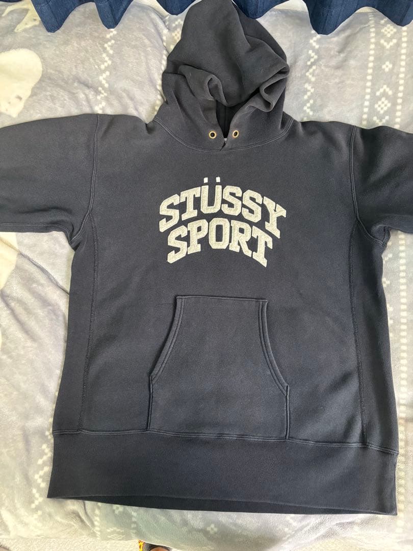 STÜSSY SPORT パーカー 黒 Championロゴ付き