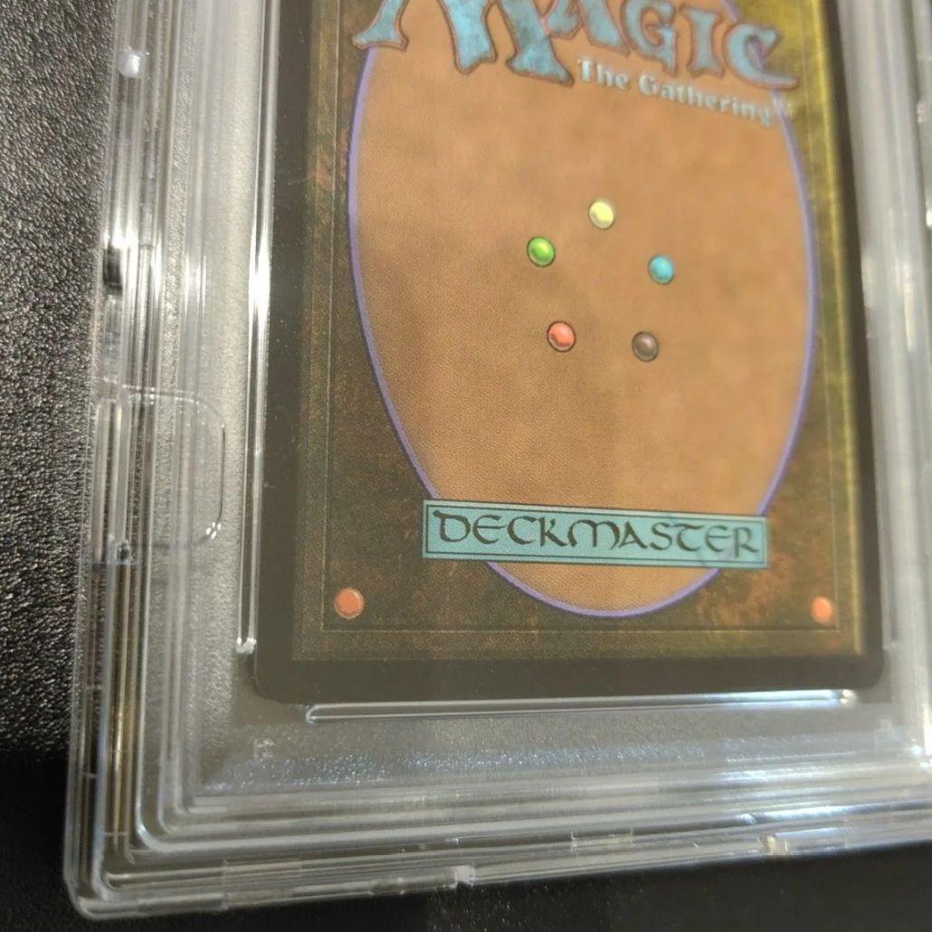 MTG 高揚するモササウルス　ジュラシック・ワールド　Foil　ロゴ入り