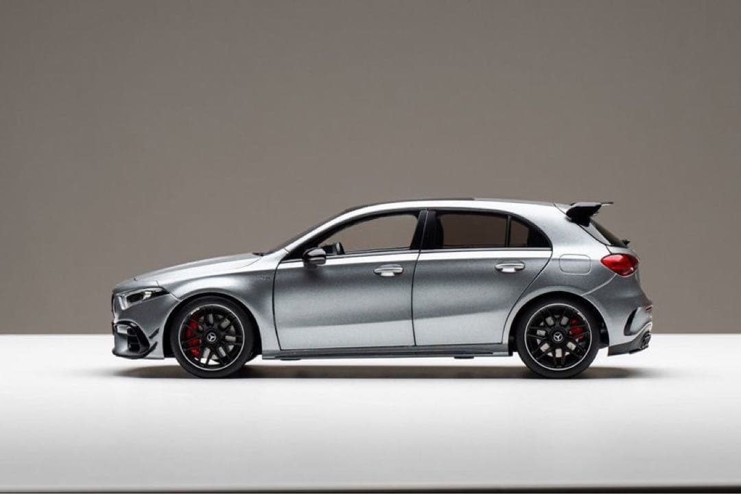 AMG A45 １\18ミニカー