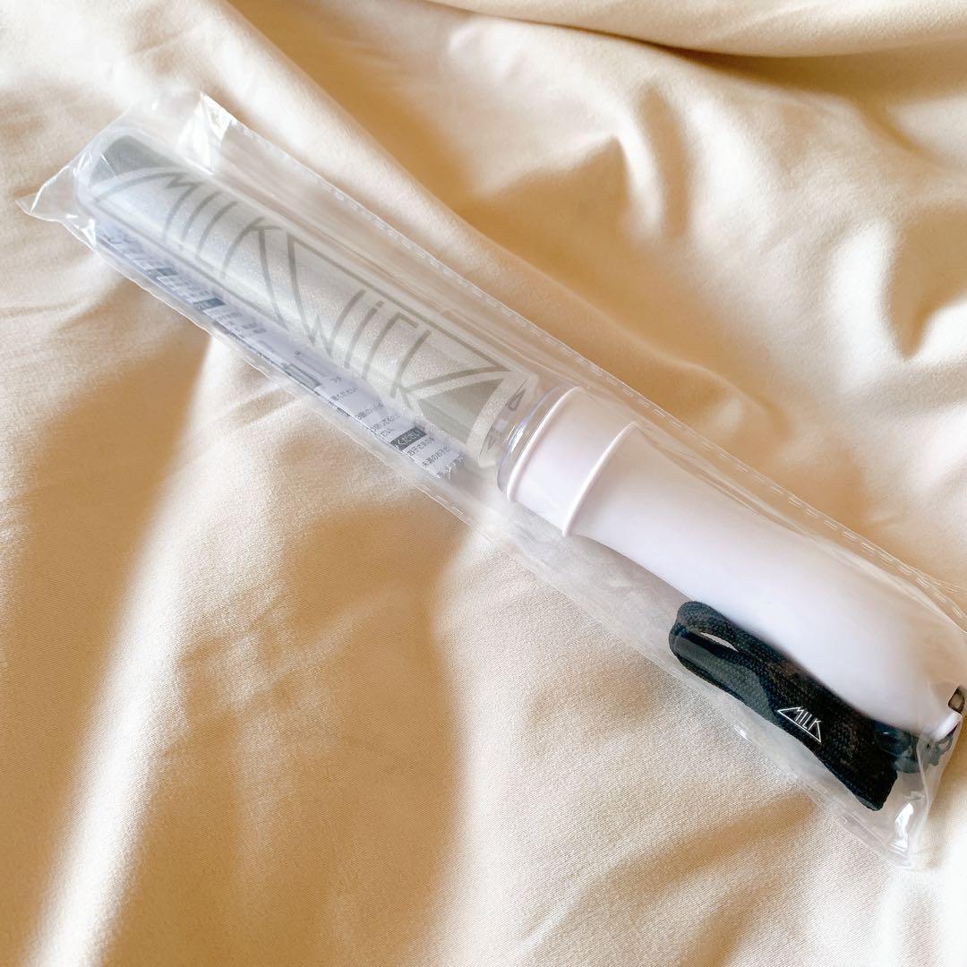 M!LK CIRCUS カラチェンペンライトver3 - メルカリ