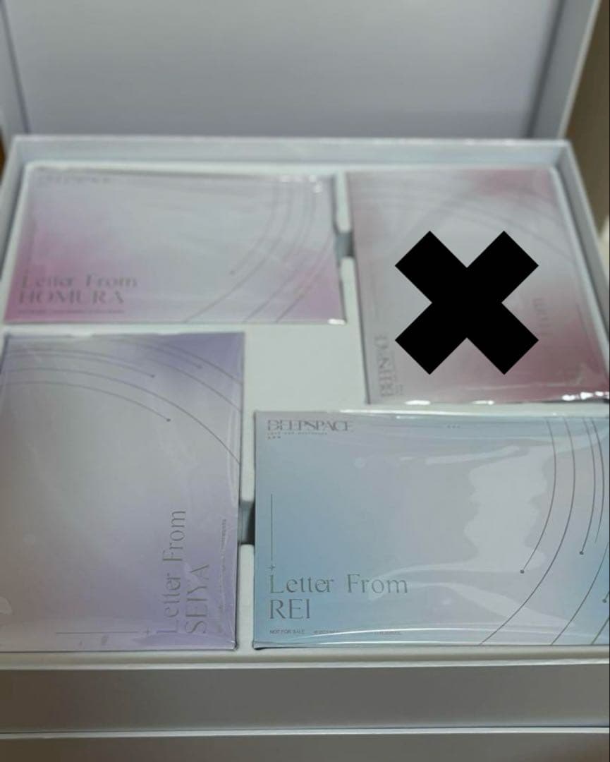 「恋と深空」 VIPユーザー公式特典グッズ　日本版　箱ごと　シンのみ無し