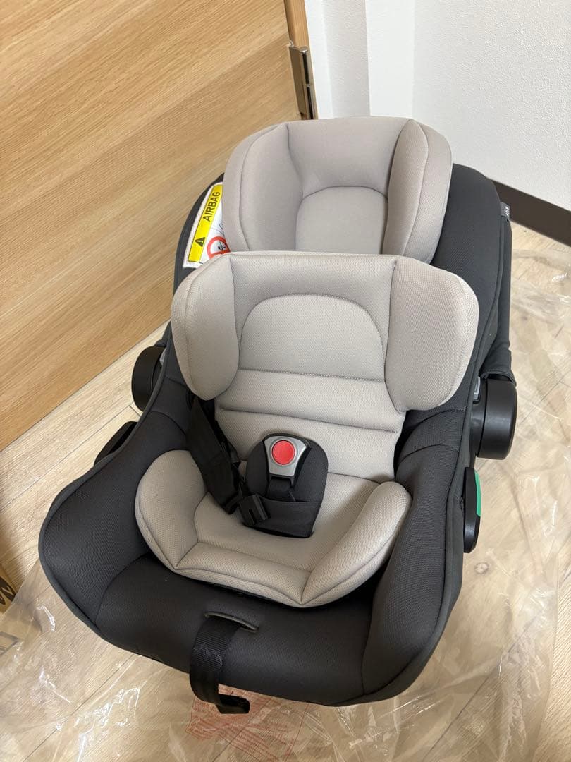 Aprica R129 AirCarry チャイルドシート