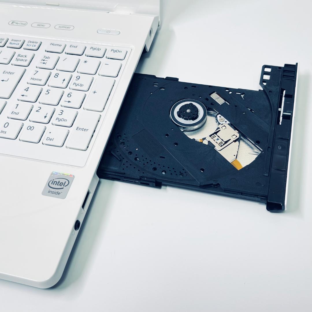 Windows11♥メモリ8G♥大容量】カメラ付きノートパソコン✨初心者✨8P