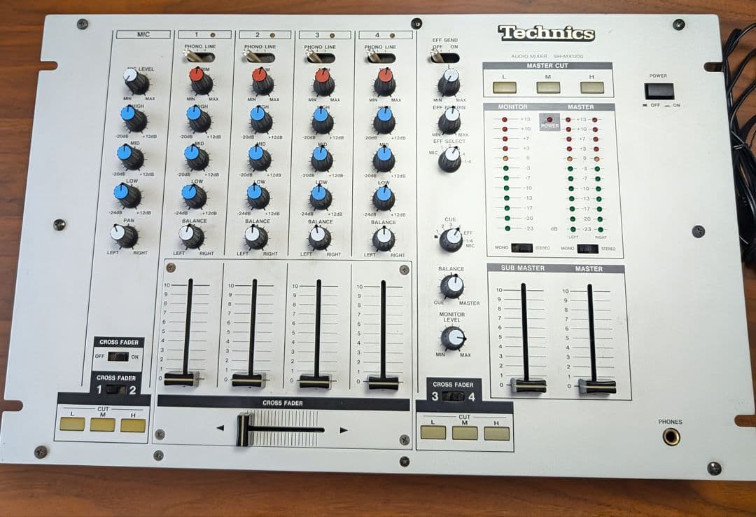 Technics テクニクス 4CH DJミキサーSH-MX1200ん