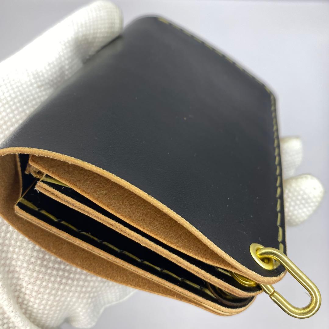 折らずお札収納 真鍮 丘染めブラックの無骨トラッカーウォレット