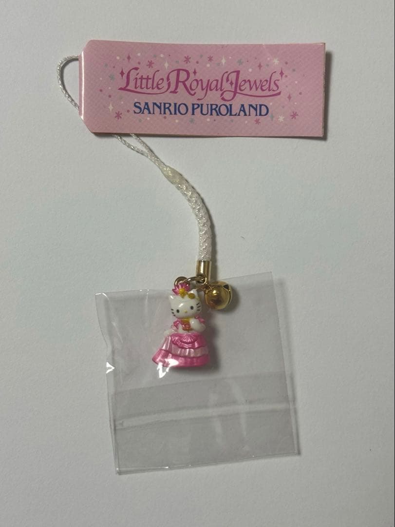 【激レア】 ハローキティ サンリオ ピューロランド 限定 ドレス ストラップ 激レア】 ハローキティ サンリオ ピューロランド 限定 ドレス
