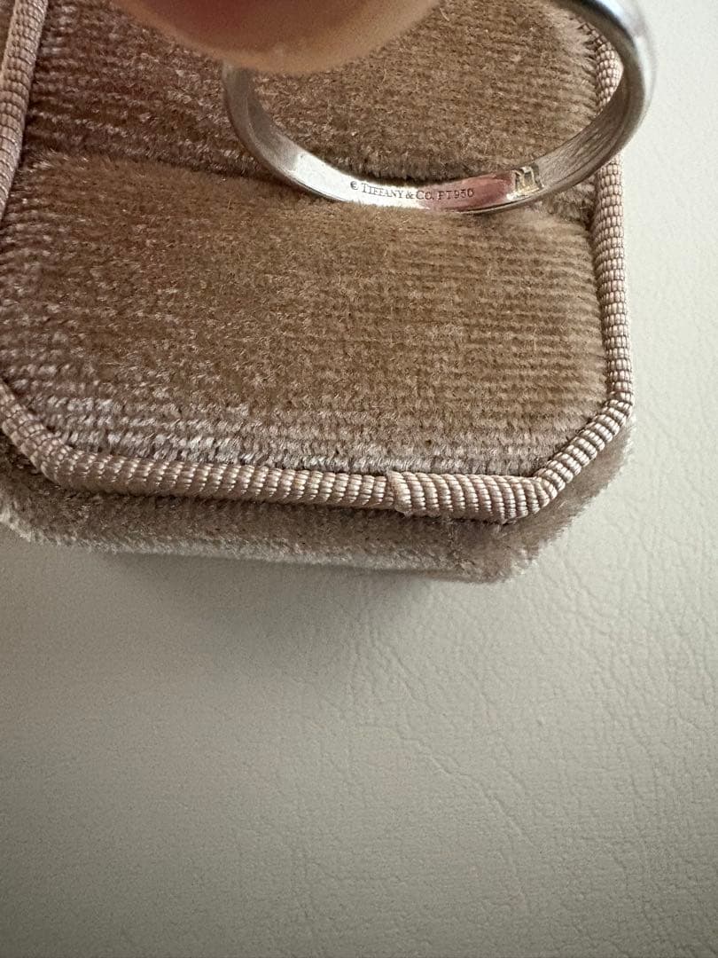 『3mm』Tiffany & Co. pt950 シンプル