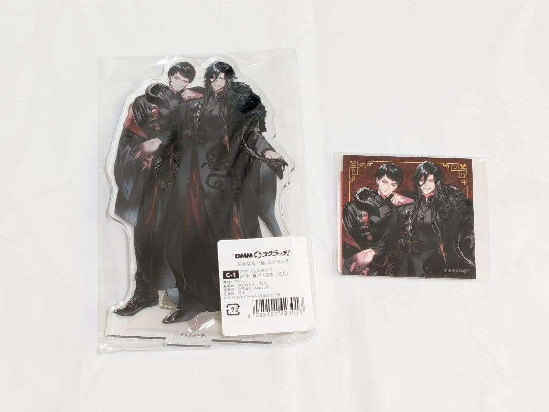 完全なる一族 DMMスクラッチ アクリルスタンド ステッカー - メルカリ