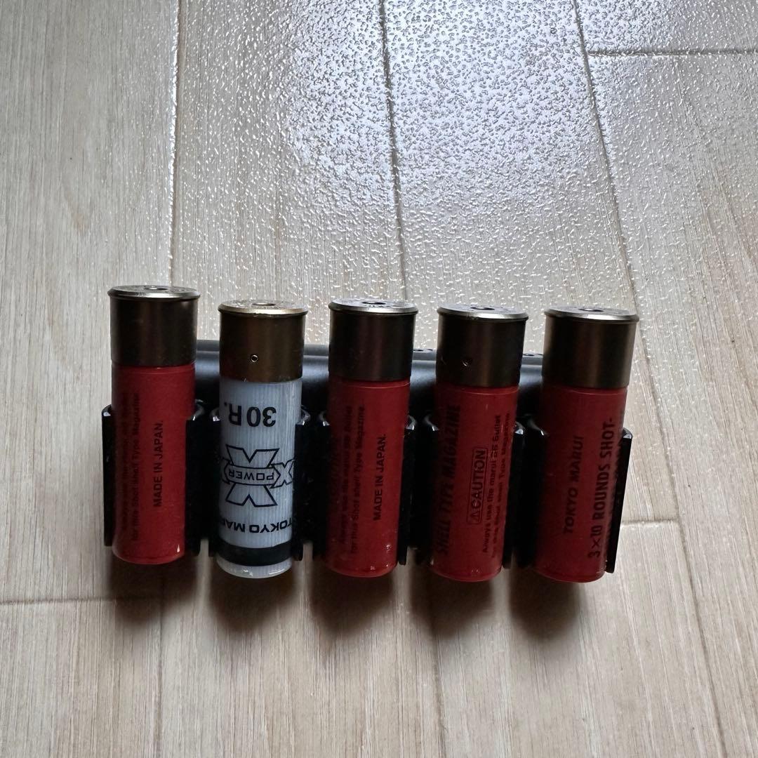 美品 東京マルイ M870 ガスショットガン ドットサイトショットガンシェル付