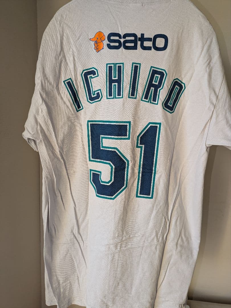 イチロー引退記念ボブルヘッド　限定品Tシャツ付