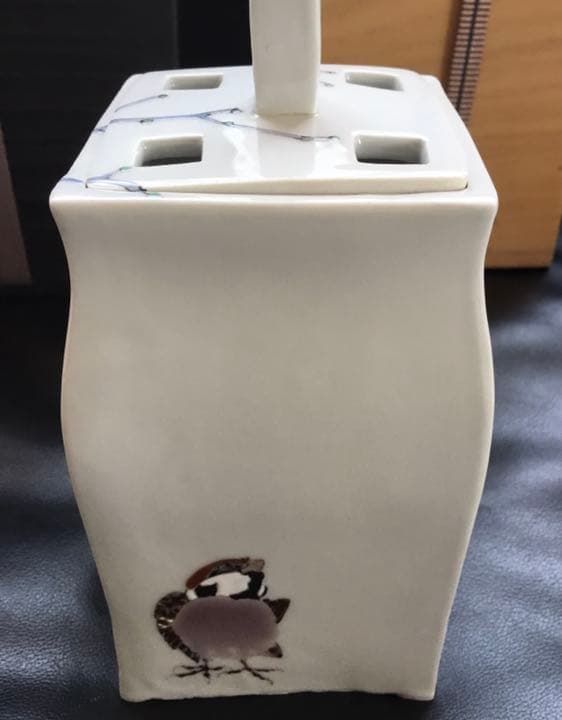 売り切り　逸品　九谷焼　人間国宝候補　武腰潤　雀の香瓶　稀少な二重箱　共箱