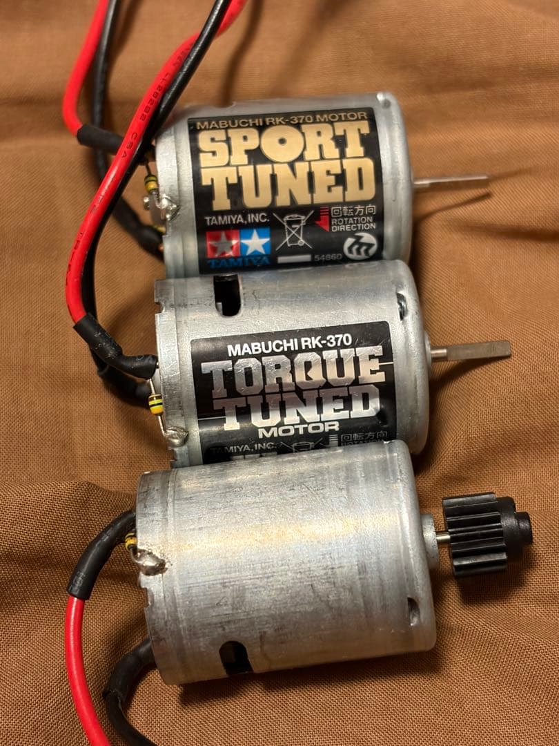 タムテックギア　グラスホッパー　ブラシレス仕様　受信機ナシ　サーボ付