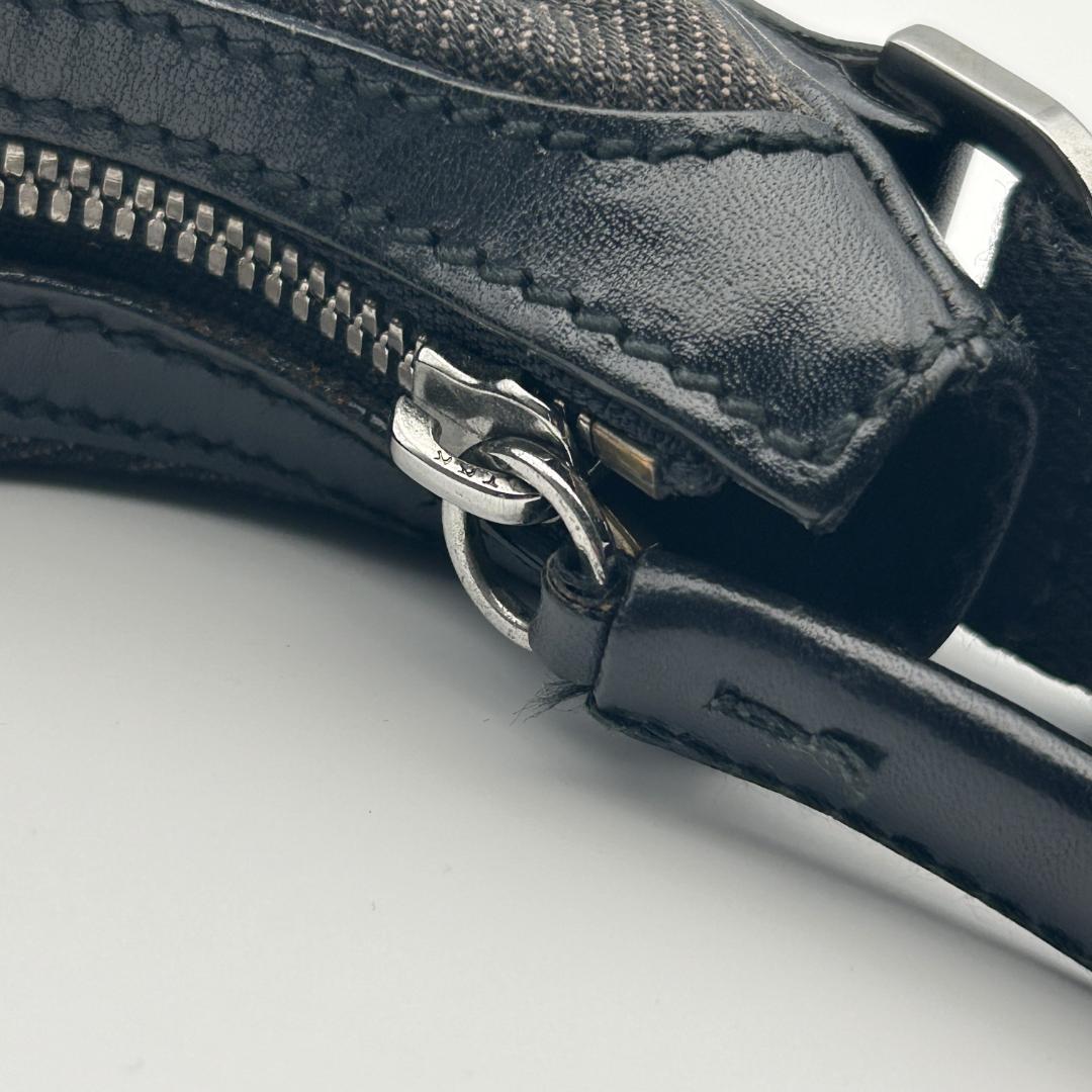 美品✨グッチ ハーフムーン ショルダーバッグ キャンバス GG ブラック レザー