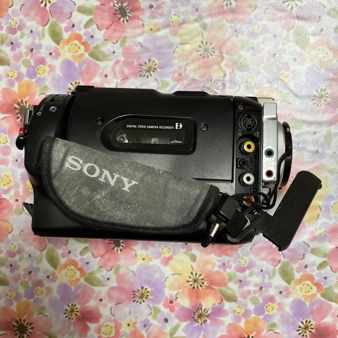 Hi8ハンディカムDigital8 SONY DCR-TRV310 動作良好値引