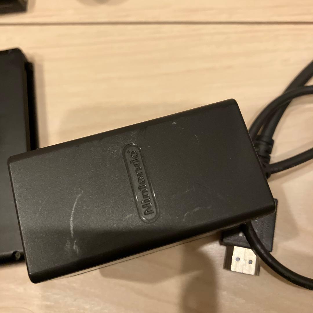 Nintendo Switch 本体 ジョイコン無し