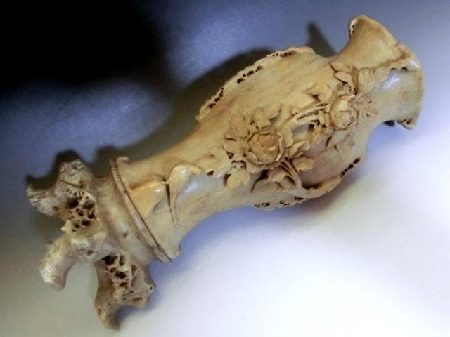 花瓶○寿山石 石彫り 花器 手掘り 花唐草 鳥 土物 古玩 唐物 時代物 骨董品