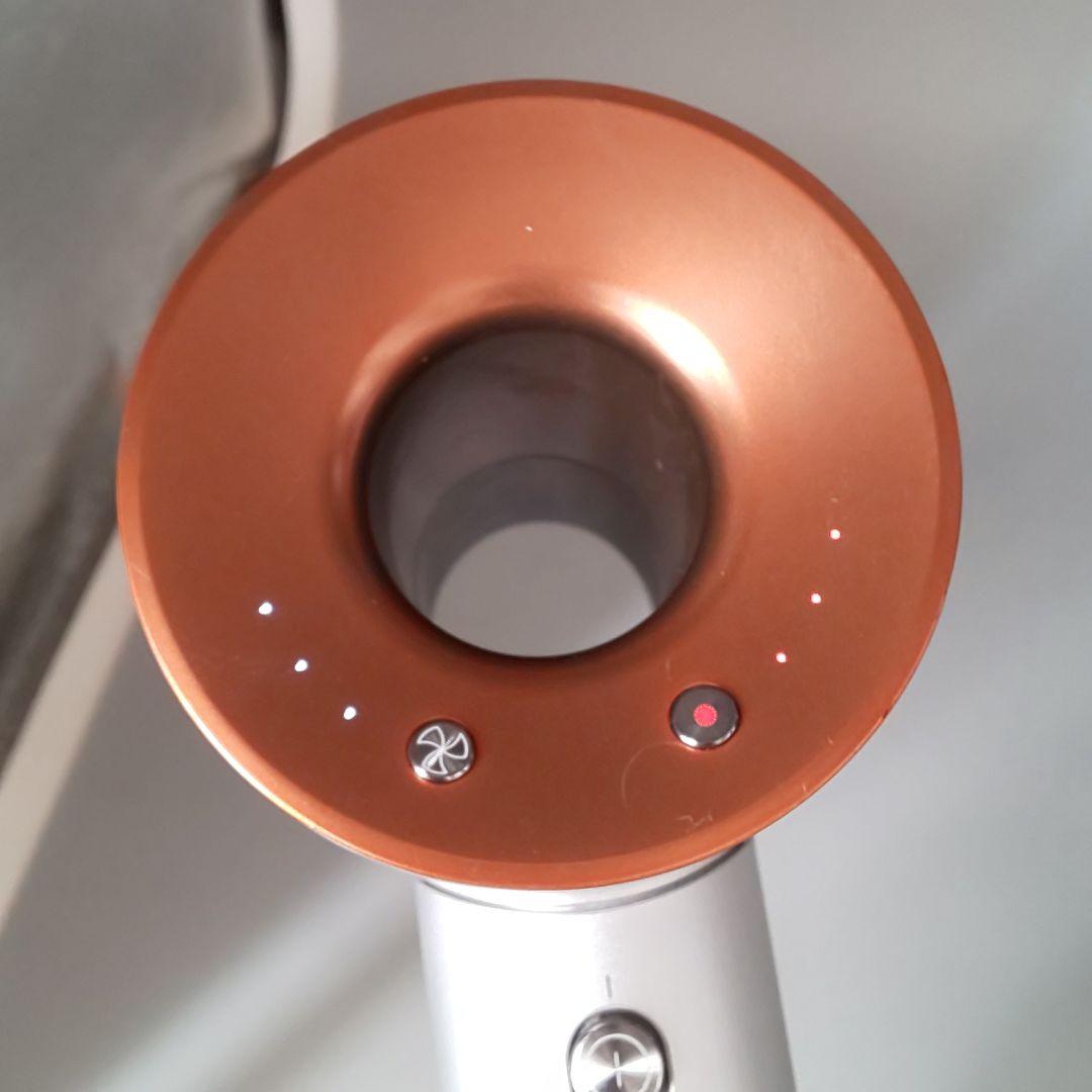 ダイソン dysonドライヤー 《国内正規品・風量新品同様・動作良好》302