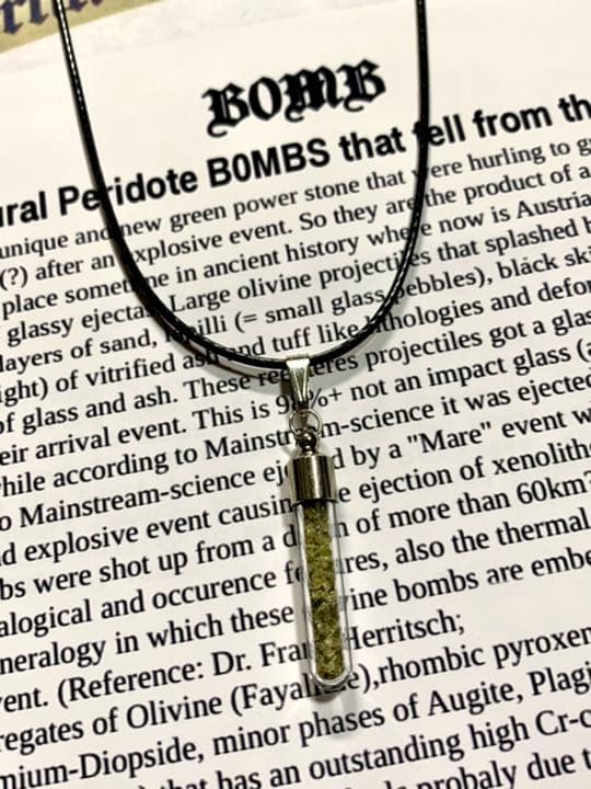 ボムストーン原石✨光エネルギー超濃縮✨火山爆発から出来た石最高ランク